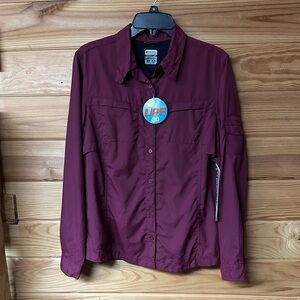 NWT Columbia Titanium Omni-Shade UPF 30 Women's Dark Plum, Button-Up Shirt  L